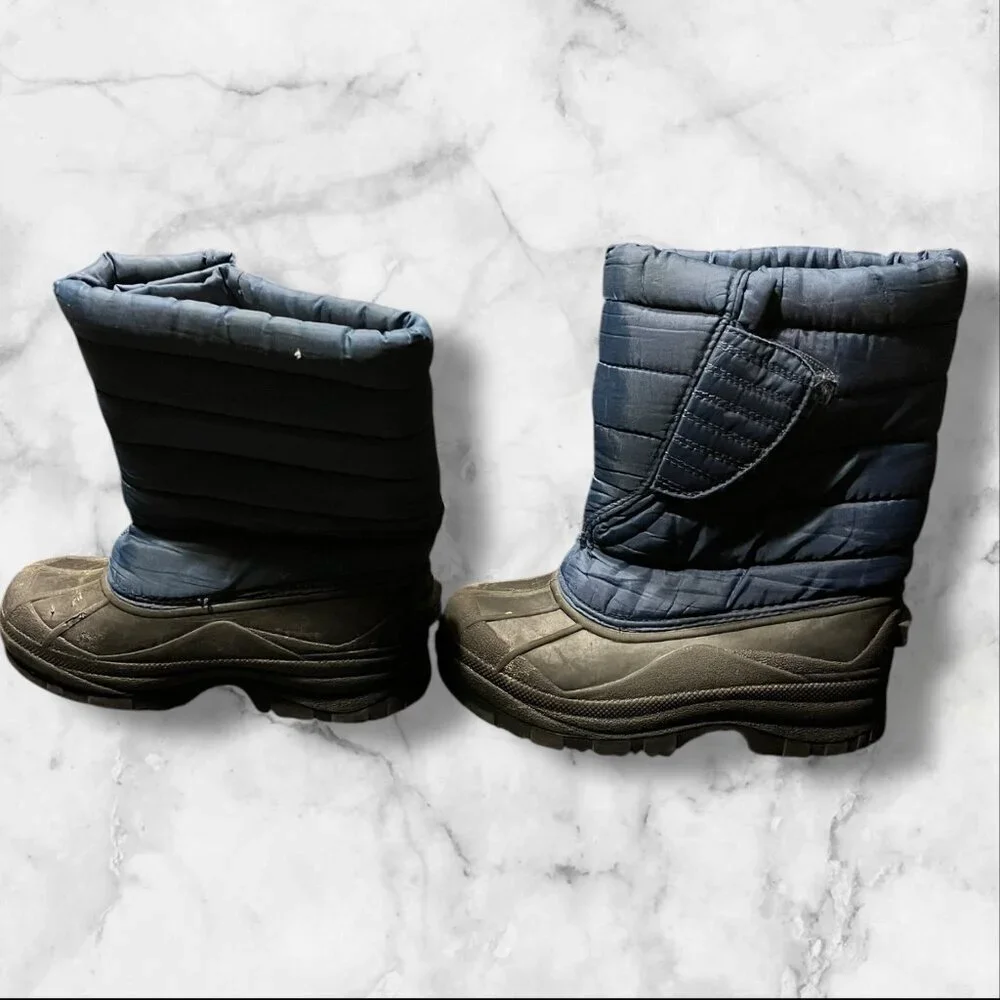 Girls Size 1 Blue Snow Boots With Quilted Upper & Insulated Lining Pull On‎
